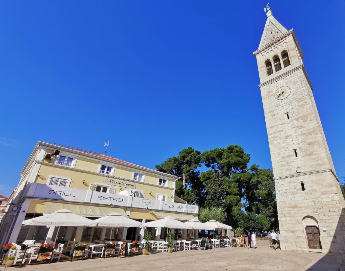 Lara Deluxe Superior 5 Star Apartment, Your Piece Of Heaven By The Sea & Park Novigrad Istria Exteriér fotografie